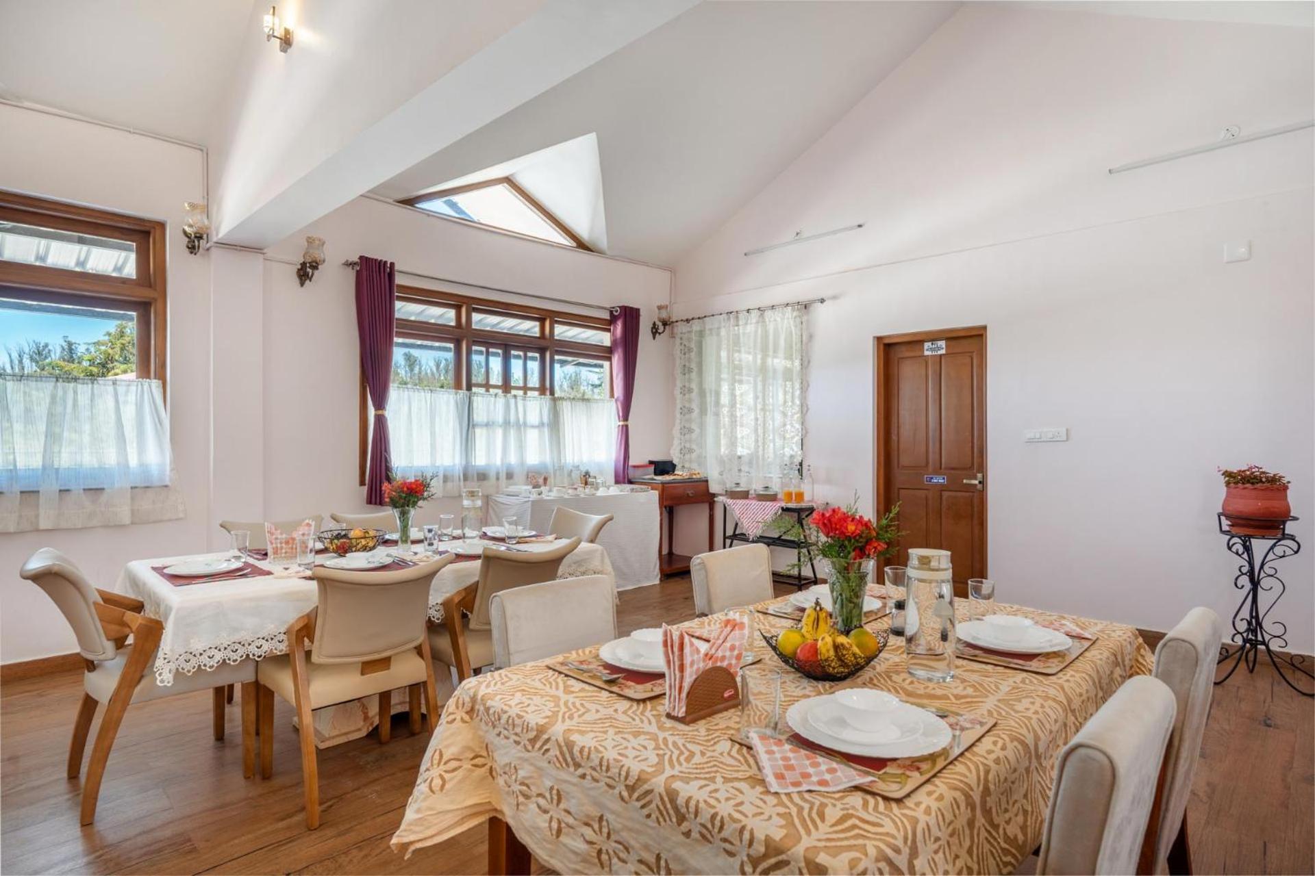 Stayvista At The West Wind 5Bhk Villa Ooty Comp Breakfast Экстерьер фото